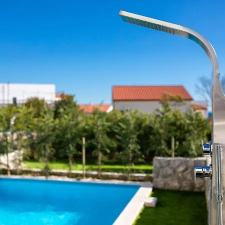 Nina-3 Bedroom With A Pool And Hot Tub *